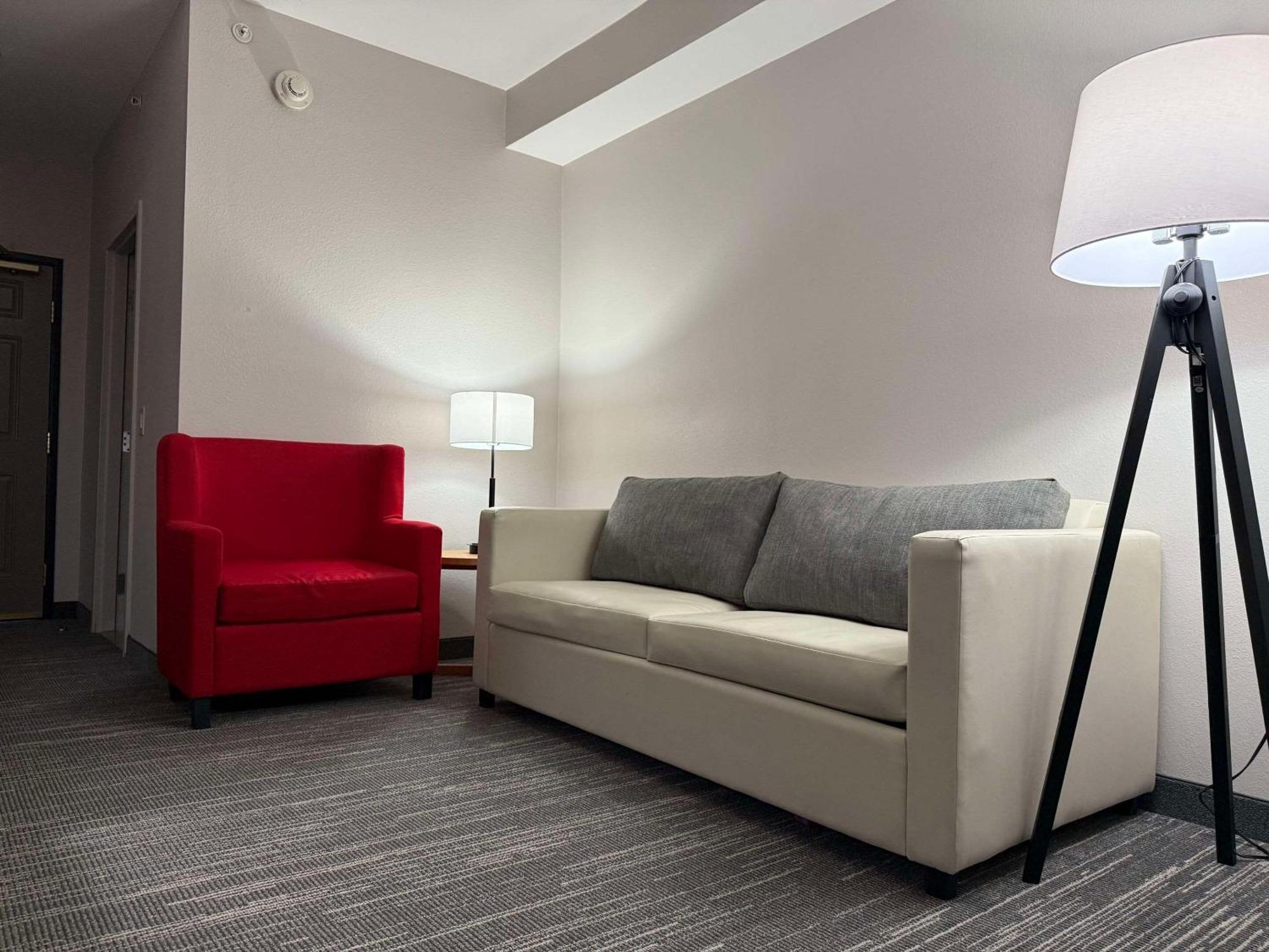 Hotel Country & By Radisson, - Hershey West, Pa Harrisburg